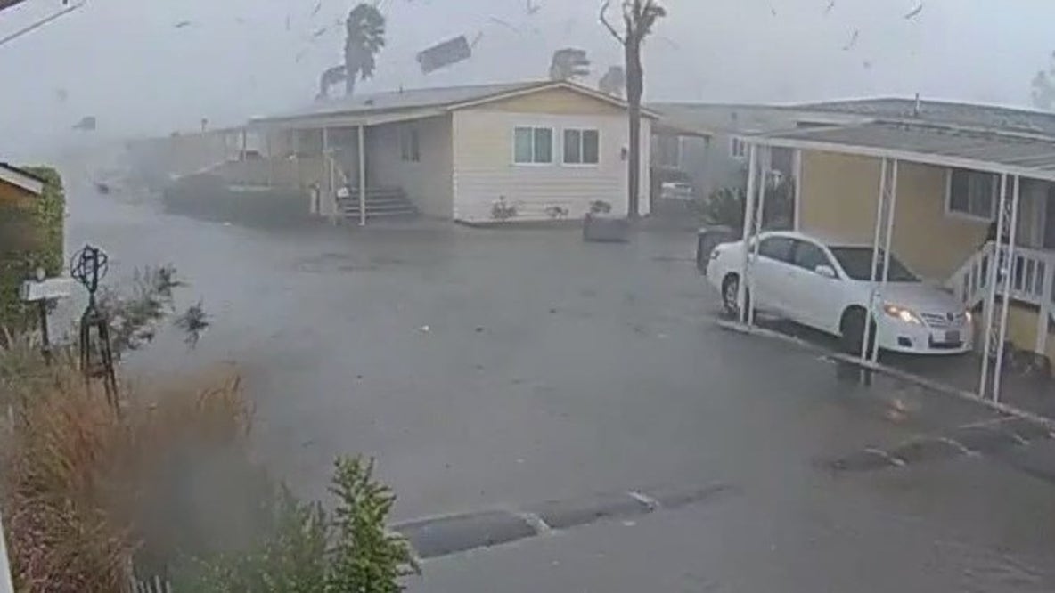 Tornado in Oxnard damages several homes